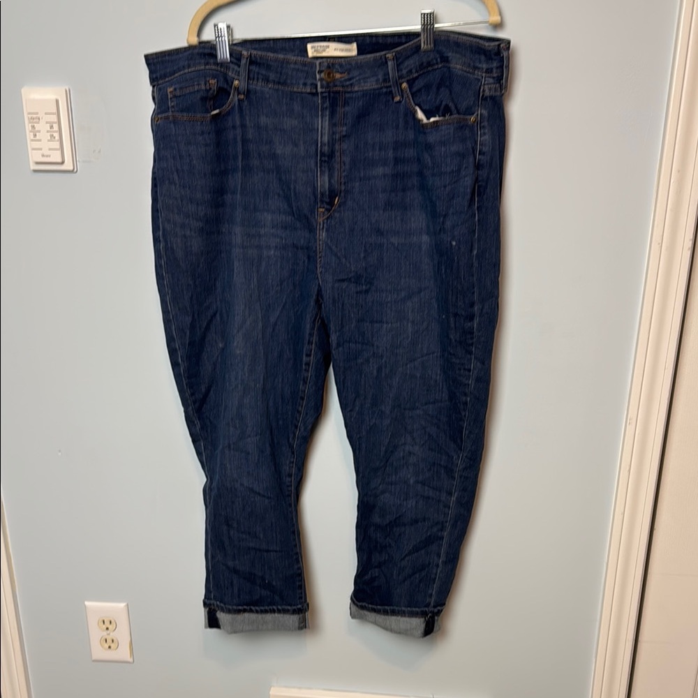 Levi's Dark Blue Relaxed Fit Jeans